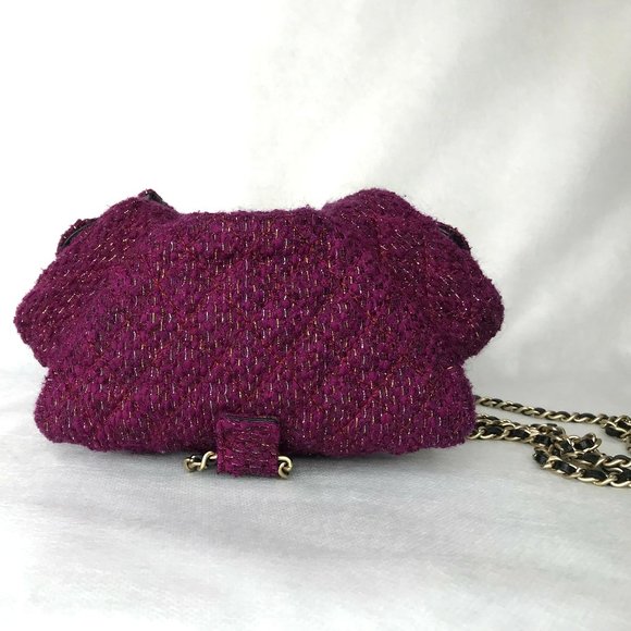 ❌❌sold❌❌CHANEL Tweed Mini Backpack Is Back - Picture 5 of 8